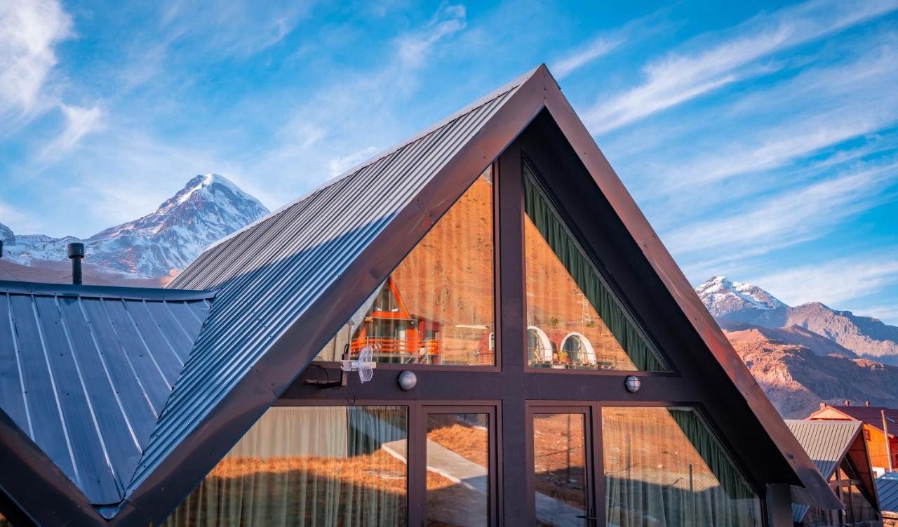 Kazbegi View Cottages ภายนอก รูปภาพ
